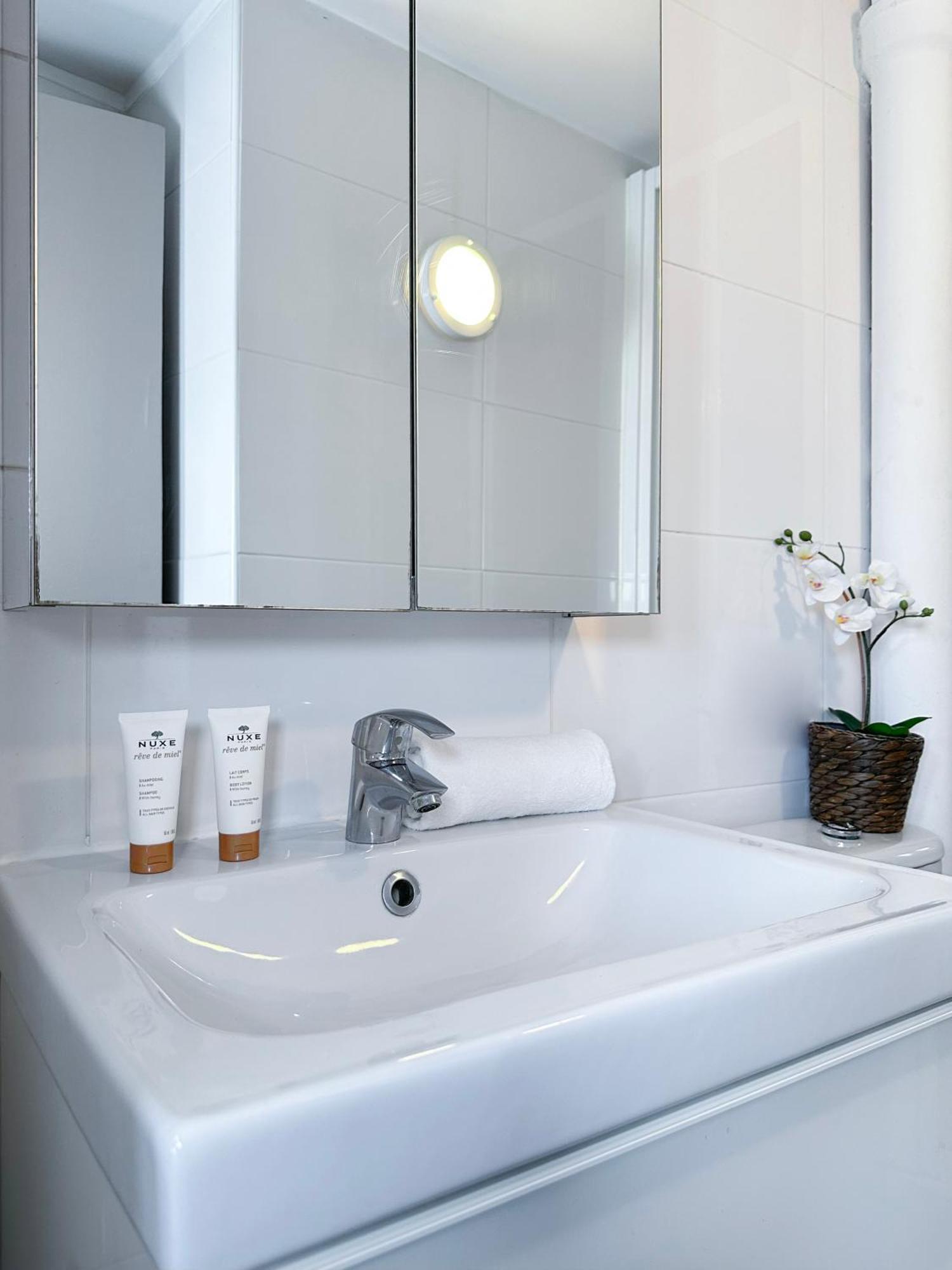 Chic Flat In Pantheon & Luxembourg Garden Daire Paris Dış mekan fotoğraf